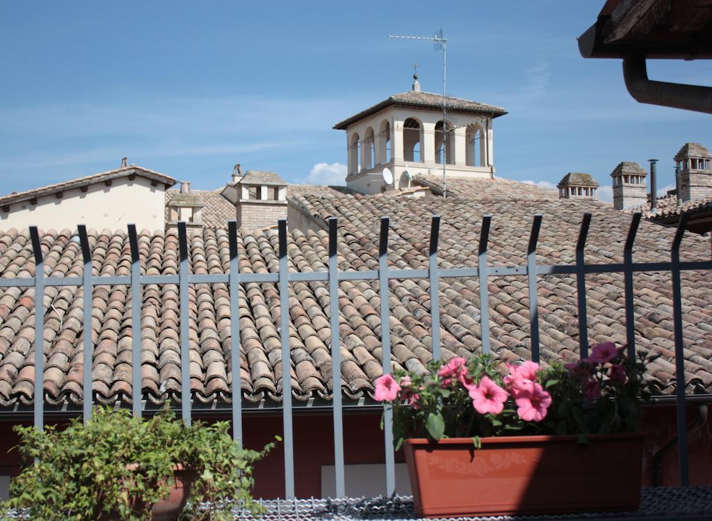 Affittacamere Arco Polinori Foligno Værelse billede